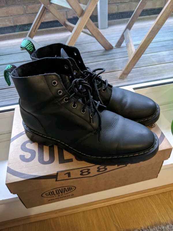 solovair boots london